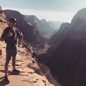 Meet your Posher, Isaac